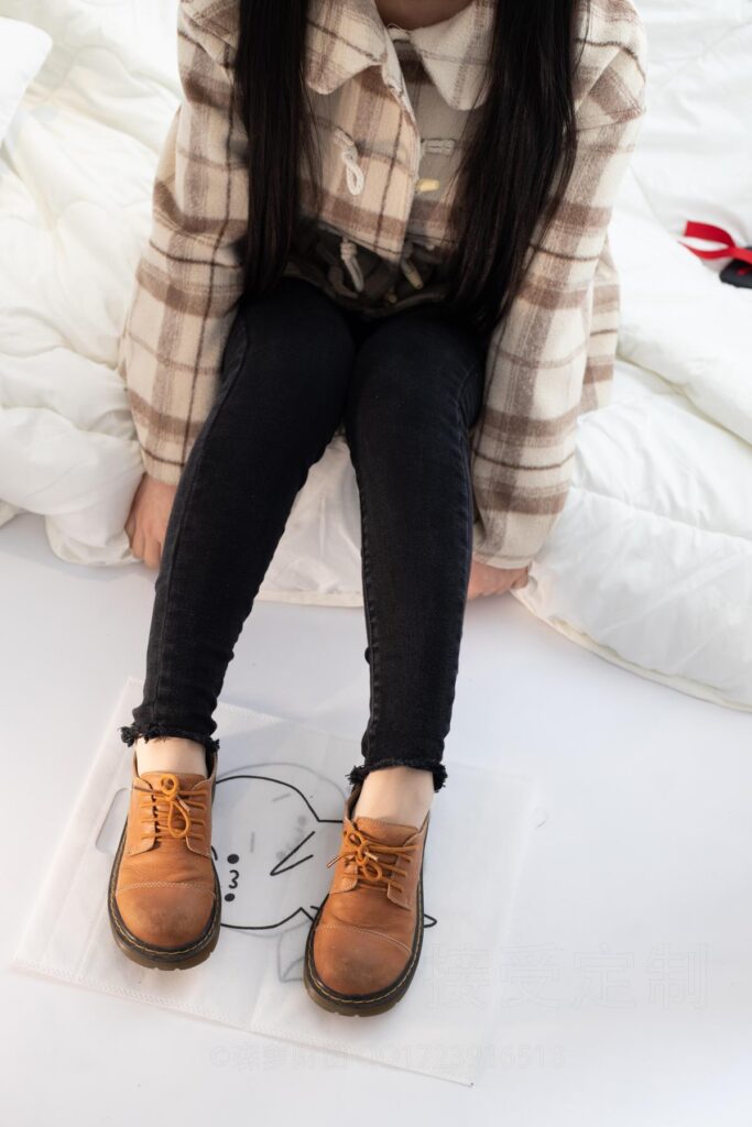 森萝财团精品@爱花写真-ALPHA-018 初冬肉丝妹妹泡脚 [121P/1.56GB]插图2