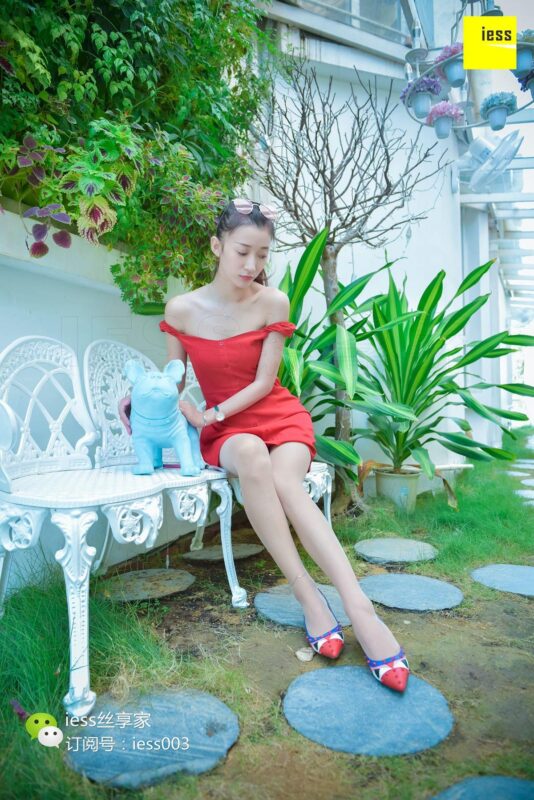 [IESS异思趣向] 2017.11.07 丝享家098：《小怪兽红裙肉丝》秋秋 [99P/52.4MB]-无料摄影圈