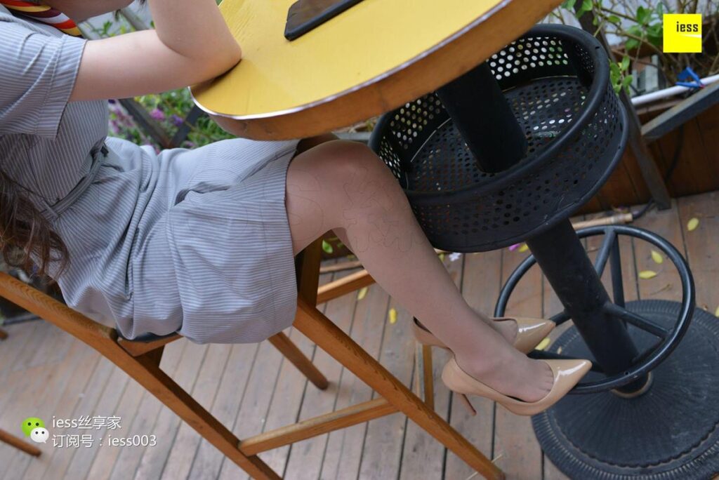 [IESS异思趣向] 2017.11.09 丝享家100：《佳佳牌飞机现在开始登机》佳佳 [99P/45.9MB]插图2