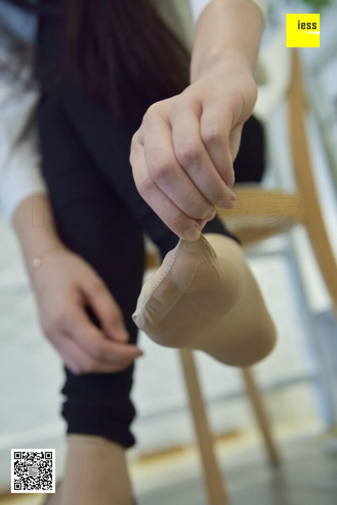 [IESS异思趣向] 2017.12.06 丝享家119：《念念不忘必有回响》文欣 [99P/35.2MB]插图3