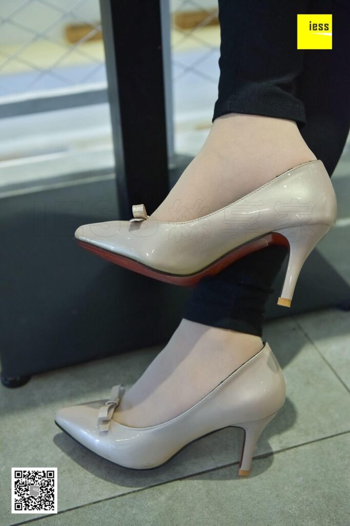 [IESS异思趣向] 2017.12.06 丝享家119：《念念不忘必有回响》文欣 [99P/35.2MB]插图1