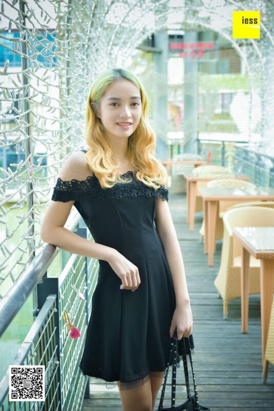 [IESS异思趣向] 2017.12.15 丝享家126：《嘿 姑娘 是你的肉丝》姗姗 [99P/50MB]-无料摄影圈