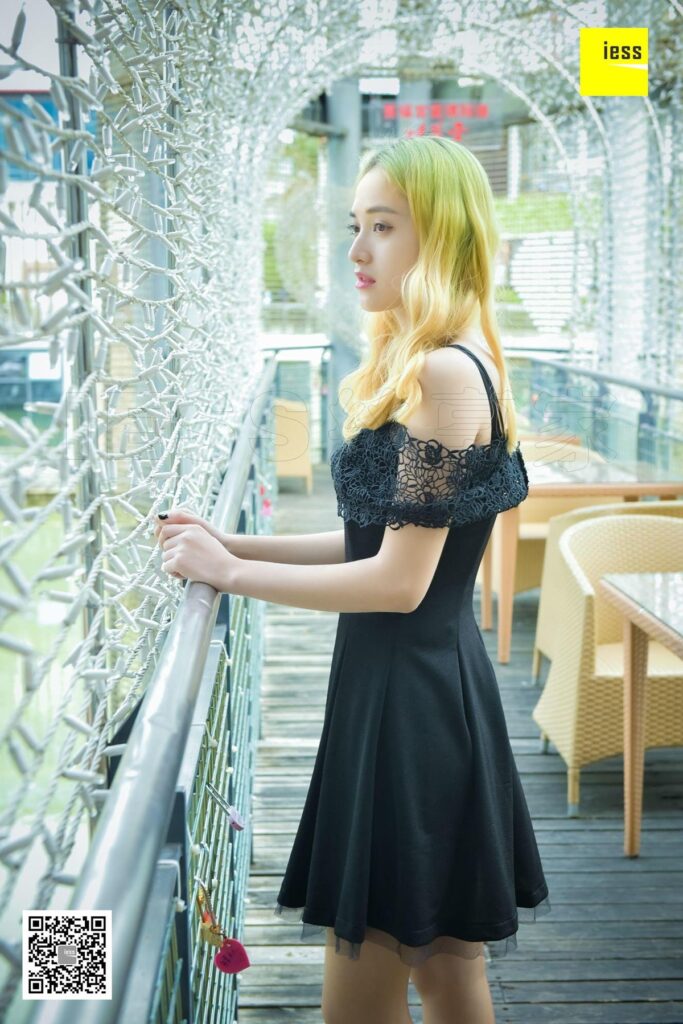 [IESS异思趣向] 2017.12.15 丝享家126：《嘿 姑娘 是你的肉丝》姗姗 [99P/50MB]插图2