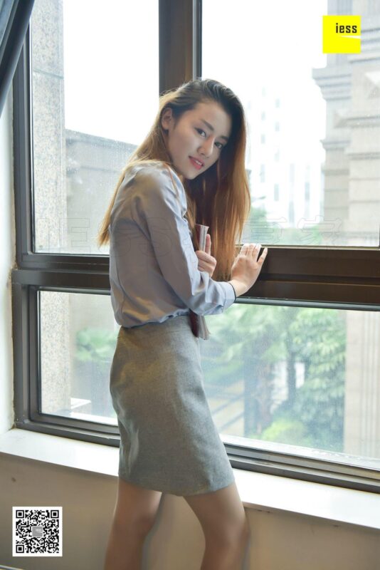 [IESS异思趣向] 2017.12.29 丝享家136：《穿你的鞋跟你走》晶晶 [93P/37.1MB]-无料摄影圈