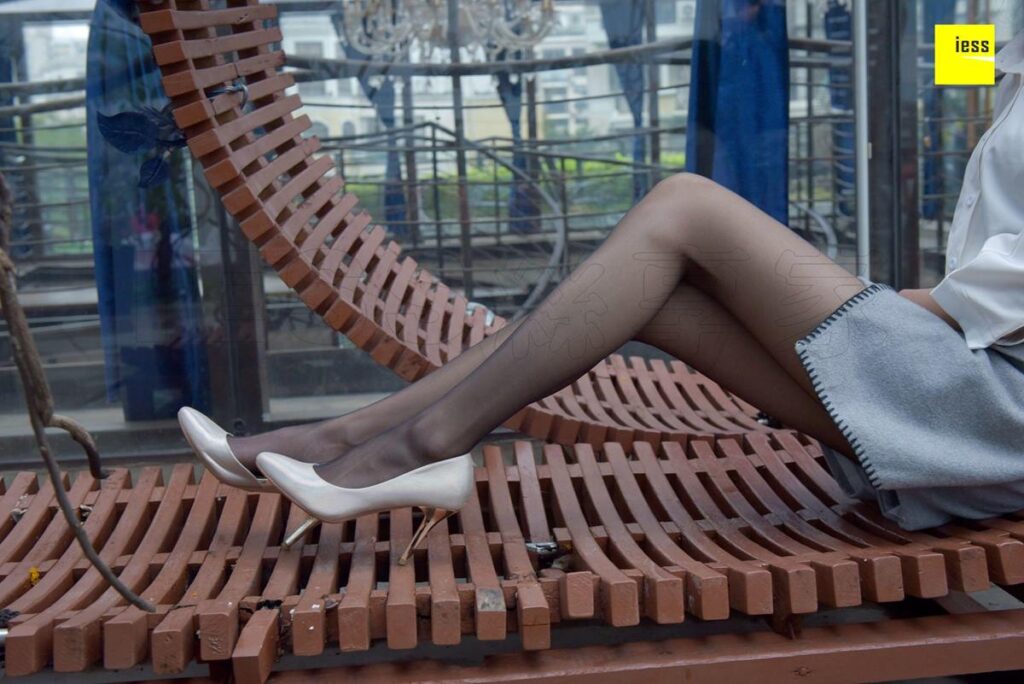 [IESS异思趣向] 2018.02.01 丝享家160：《雨后的嘿丝》永英 [99P/45.5MB]插图2