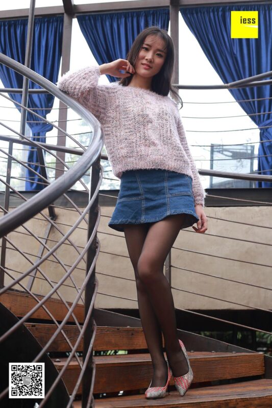 [IESS异思趣向] 2018.02.27 丝享家178：《嘿丝与彩色编织高跟》Julia [99P/42.5MB]-无料摄影圈