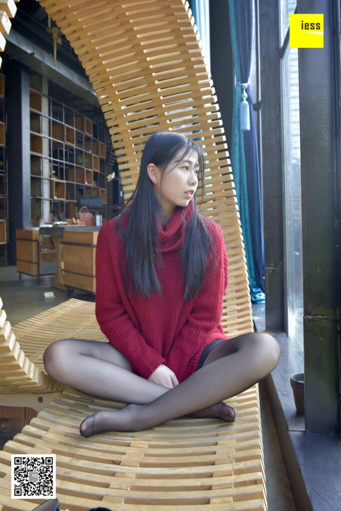 [IESS异思趣向] 2018.03.05 丝享家183：《风满肉肉嘿丝》佳桢 [99P/48.7MB]插图1