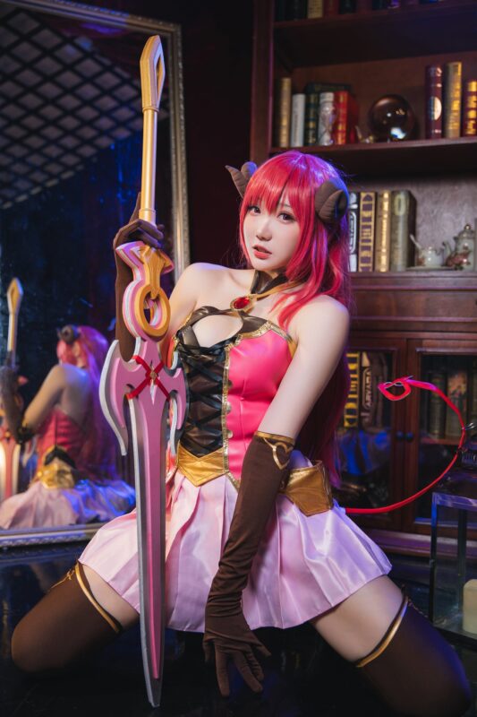 Coser瓜希酱福利 061 公主连结 支仓伊绪 Hasekura Io [22P/158MB]-无料摄影圈