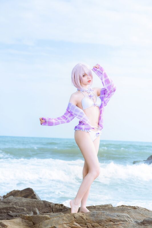 果咩酱w NO.016 – 海边玛修[35P/318MB]-无料摄影圈