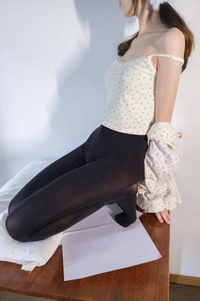 森萝财团写真 内部会员版 雏菊002 小七[112P/1V/3.77GB]插图3