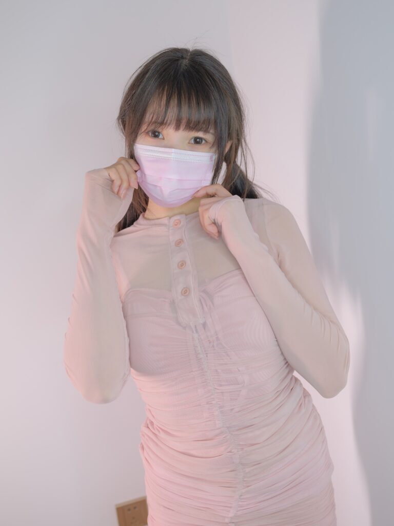 森萝财团写真 春雪 06E4K[116P/2V/8.04GB]插图3