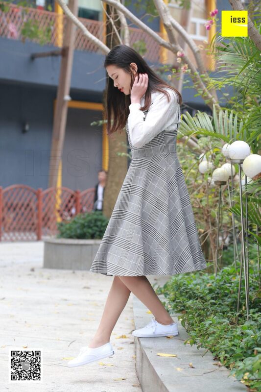 [IESS异思趣向] 2018.06.28 丝享家264：《七七肉丝布鞋》七七 [90P/49.9MB]-无料摄影圈