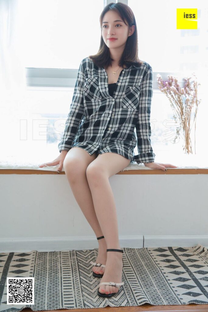 [IESS异思趣向] 2018.07.25 丝享家280：《格子衬衫红指甲》姗姗 [97P/39MB]插图2
