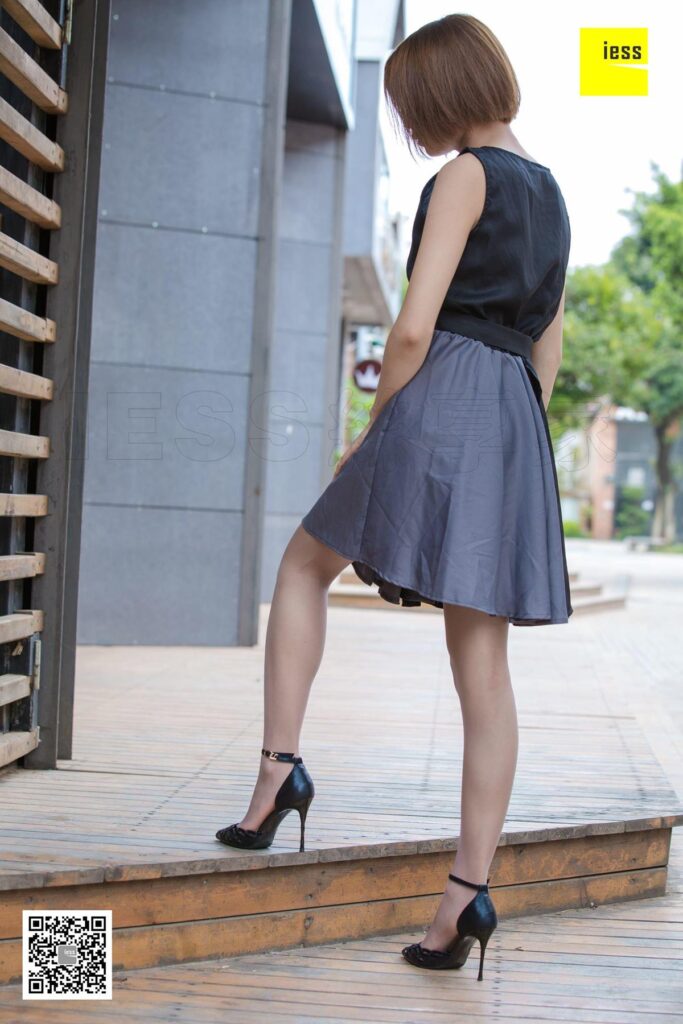 [IESS异思趣向] 2018.08.02 丝享家286：《幼师桃子》桃子 [97P/38.8MB]插图1