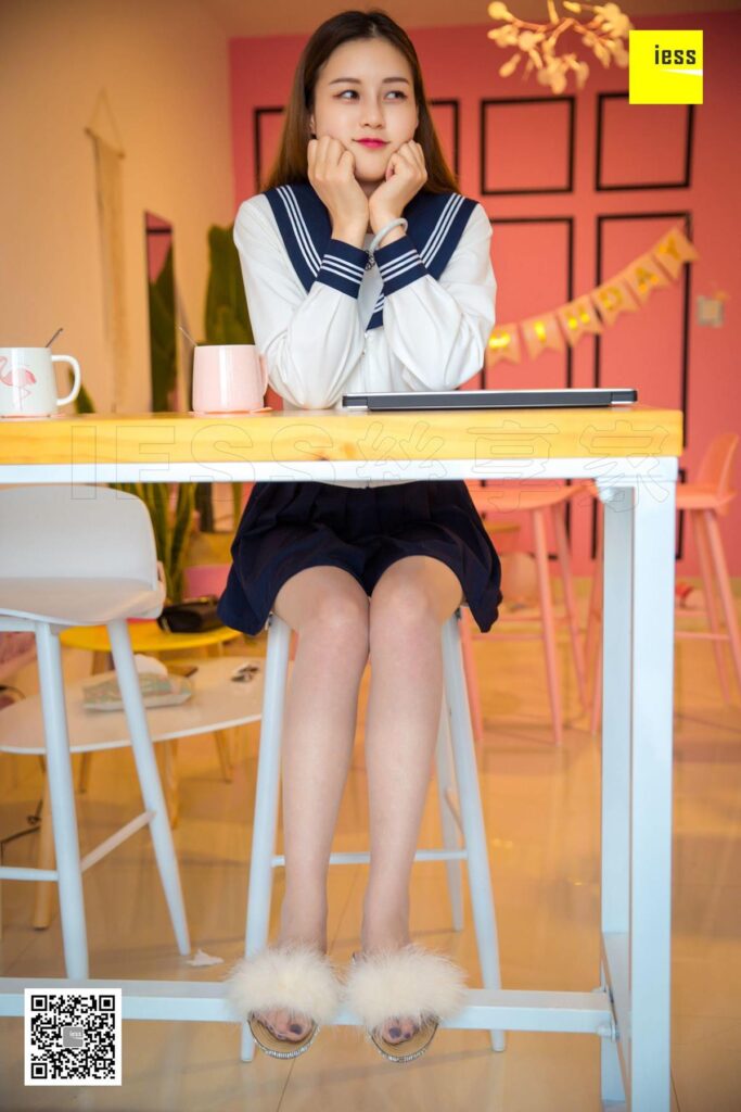 [IESS异思趣向] 2018.08.17 丝享家297：《你有你的情人节 我有我的学生妹》九妹 [90P/23.9MB]插图1