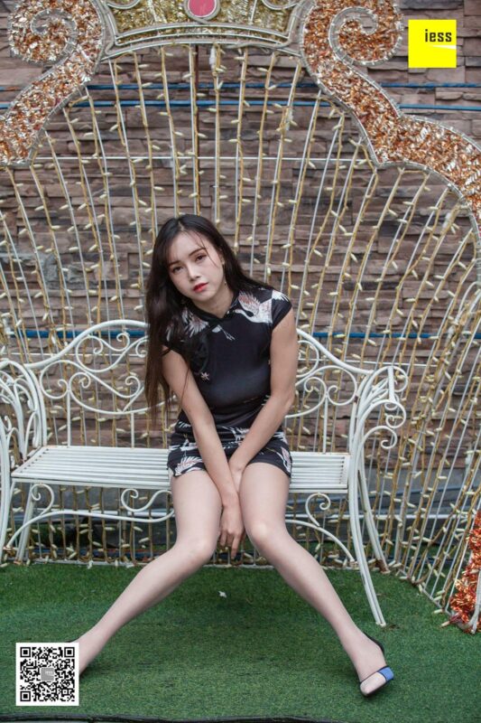 [IESS异思趣向] 2019.01.29 丝享家411：《小羽街拍旗袍秀》小羽 [86P/47MB]-无料摄影圈