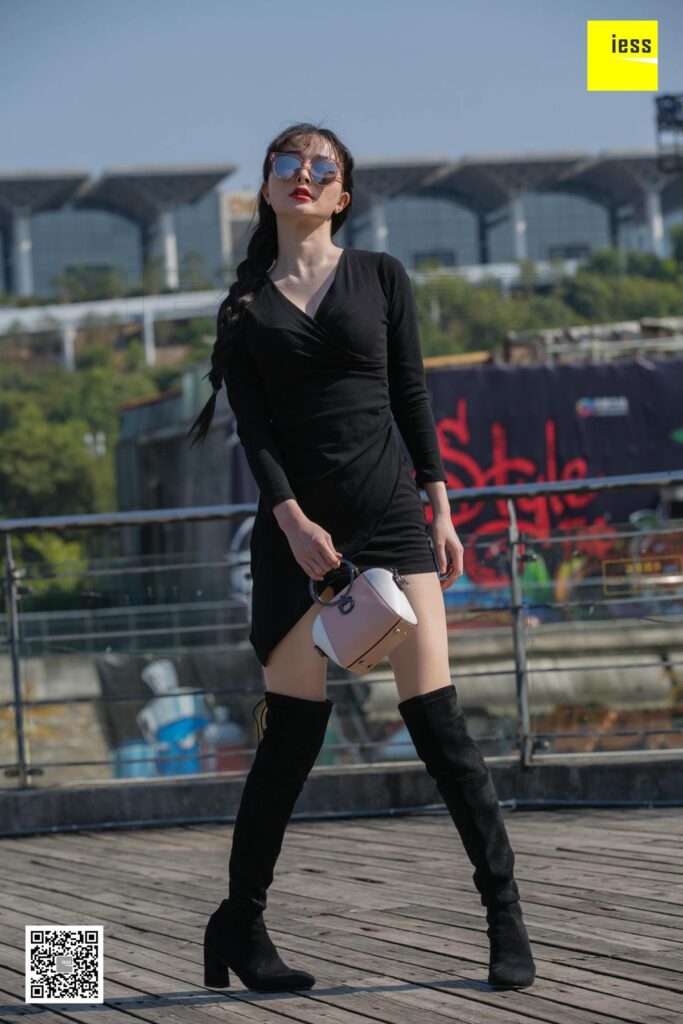 [IESS异思趣向] 2019.03.20 丝享家445：《喵姐的过膝长靴》喵姐 [84P/34.2MB]插图3