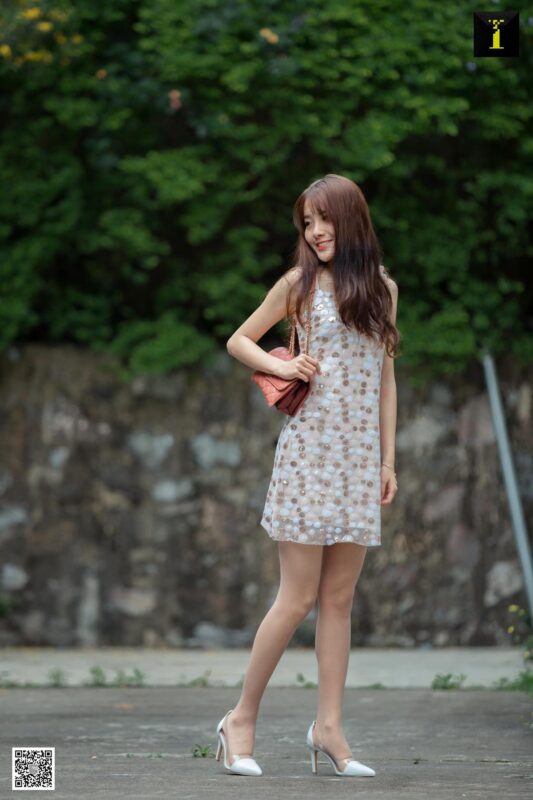 [IESS异思趣向] 2019.05.21 丝享家489：《森林女孩婉萍》婉萍 [89P/29.9MB]-无料摄影圈