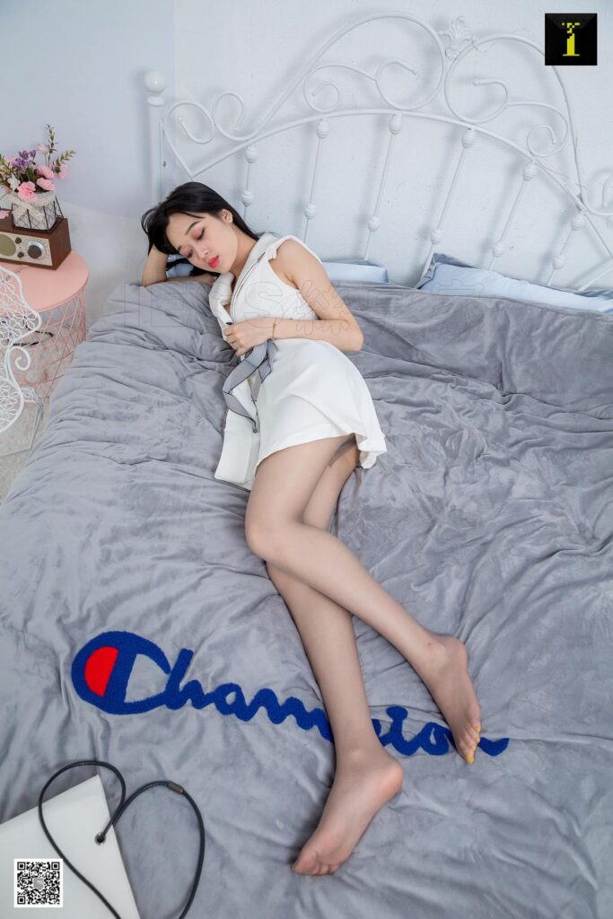 [IESS异思趣向] 2019.06.28 丝享家517：《令人惊艳的美甲》可乐 [94P/29MB]插图