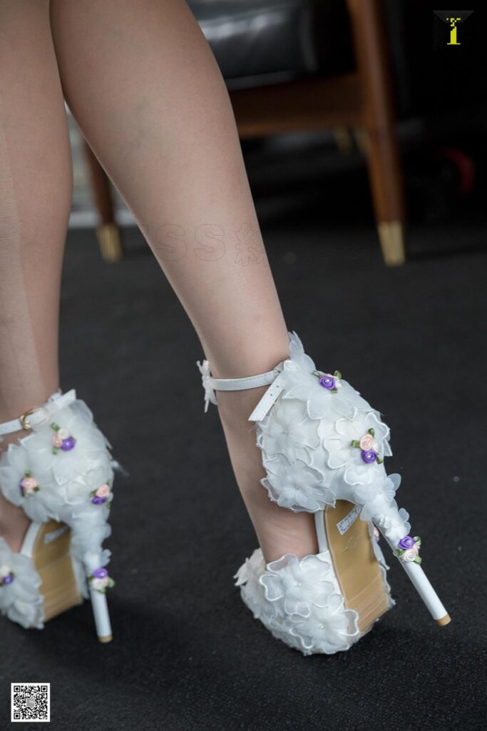 [IESS异思趣向] 2019.07.31 丝享家540：《芭蕾舞之梦》欲子 [74P/27MB]插图3