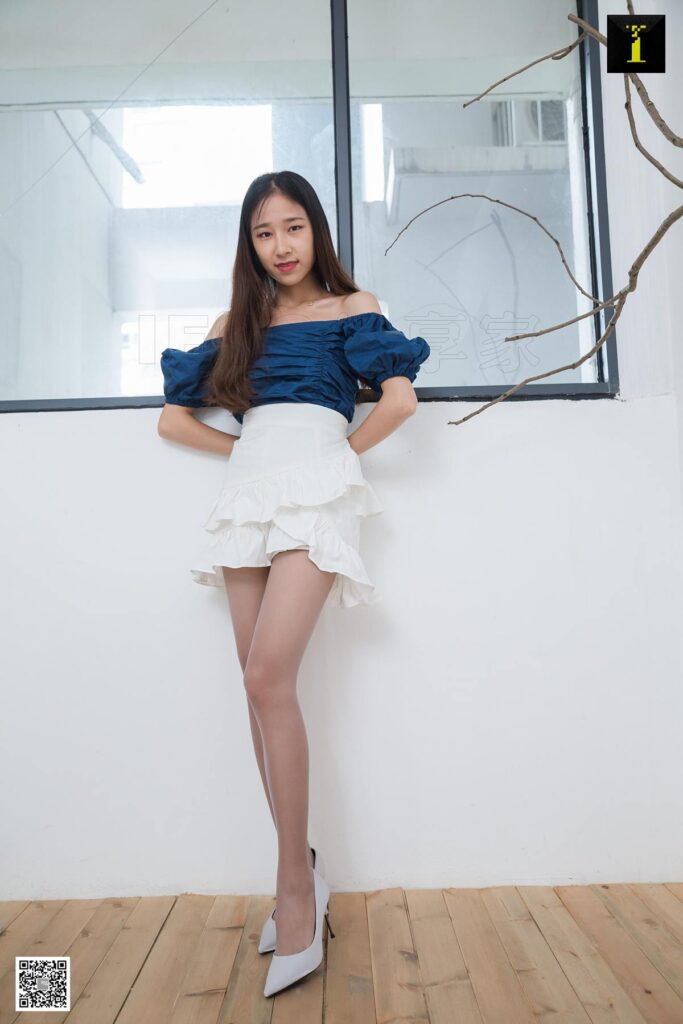 [IESS异思趣向] 2019.08.23 丝享家557：美子《回家换鞋的美子》[95P/31MB]插图3