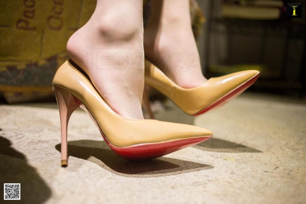 [IESS异思趣向] 2019.09.16 丝享家572：熙熙《混血气质的熙熙》[87P/48MB]插图3