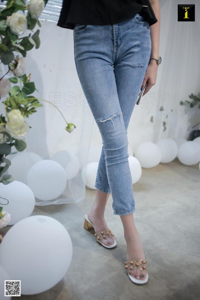 [IESS异思趣向] 2019.09.20 丝享家576：云芝《日常版牛仔裤里丝》[84P/23MB]插图2