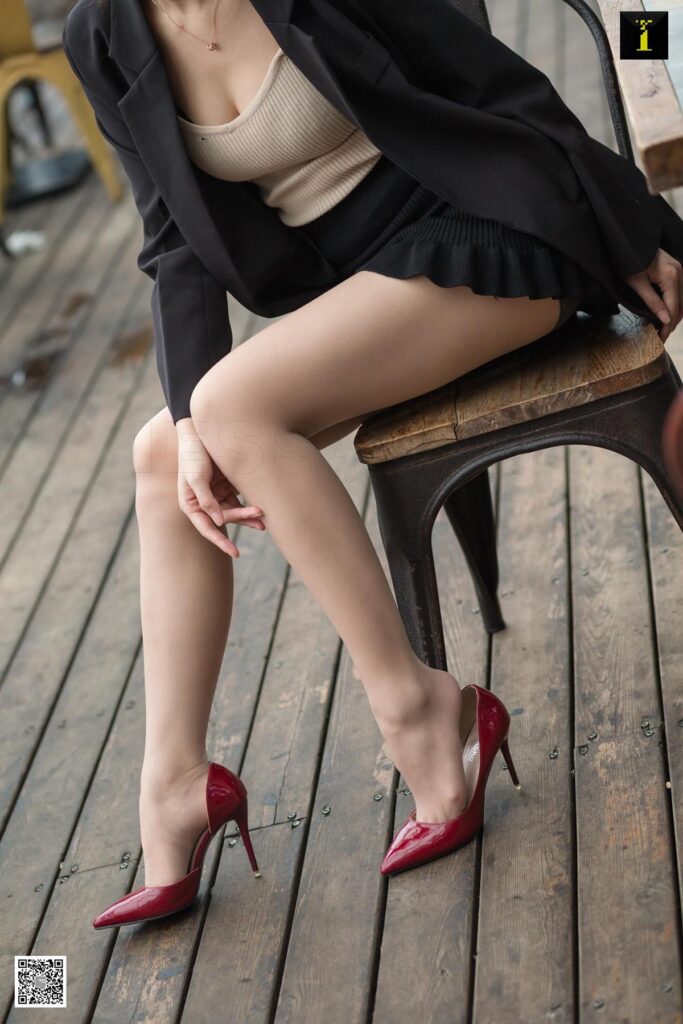 [IESS异思趣向] 2019.12.19 丝享家641：秋秋《秋领班的午休时间》[94P/34.1MB]插图3