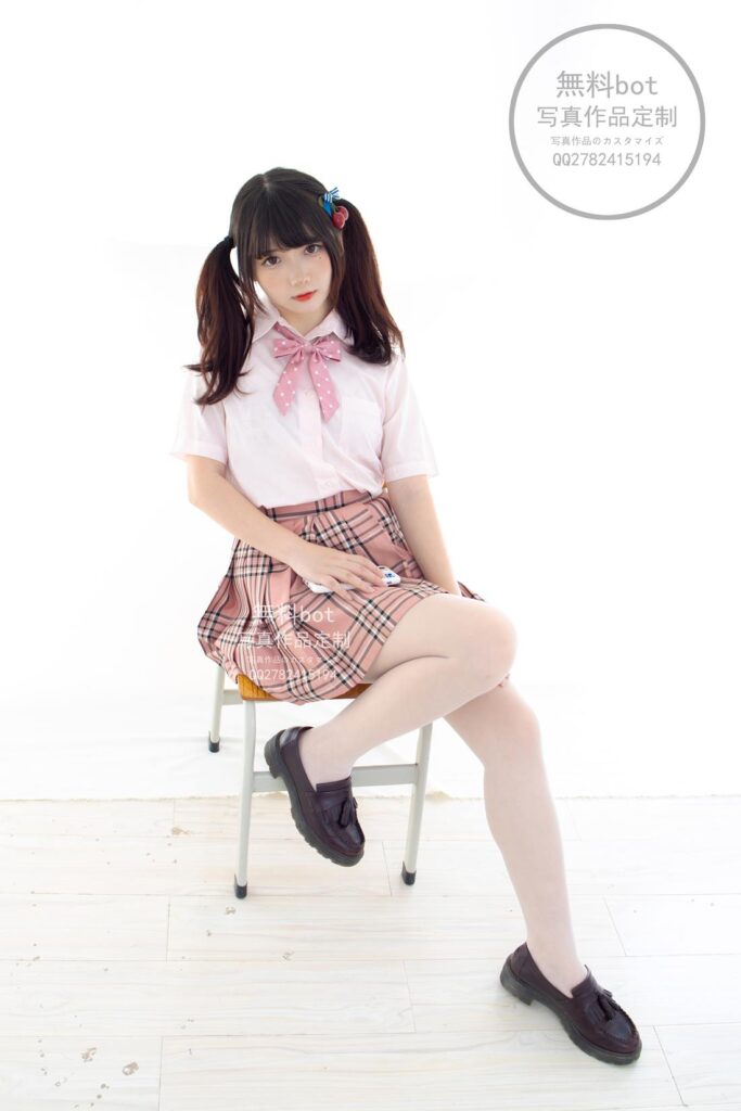 森萝财团写真 無料001 JK格子裙[102P/1V/2.64GB]插图1