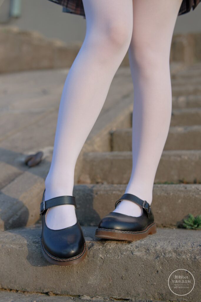 森萝财团写真 有料 NO.012[80P/1.08G]插图1