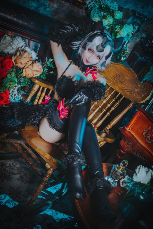 rioko凉凉子 NO.008 黑贞 [16P/234MB]-无料摄影圈