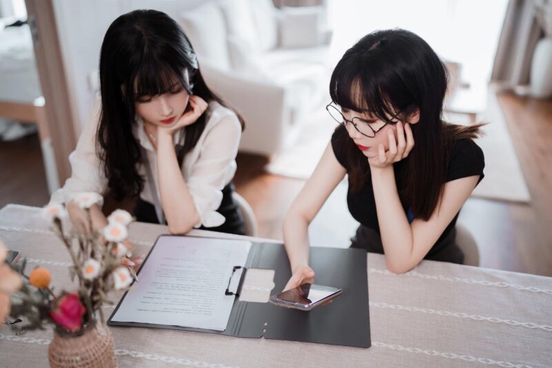 rioko凉凉子(肉扣热热子) NO.093& 面饼仙儿 – OL百合[51P/664MB]-无料摄影圈