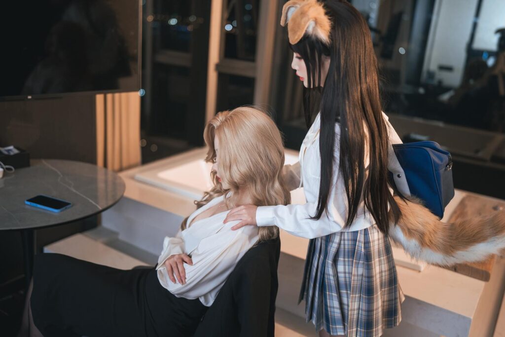 COS福利rioko凉凉子&面饼仙儿 096 女上司双人版 [40P/1V/593MB]插图3