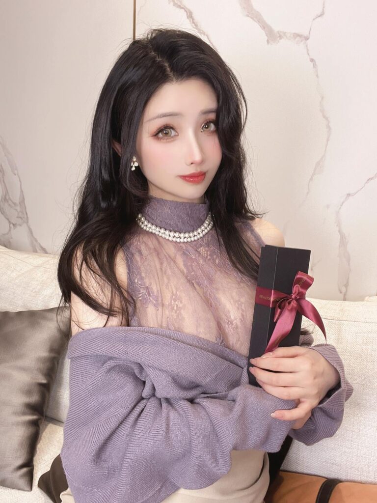 COS福利rioko凉凉子 104 情人节巧克力 [40P/20V/1.02GB]插图1