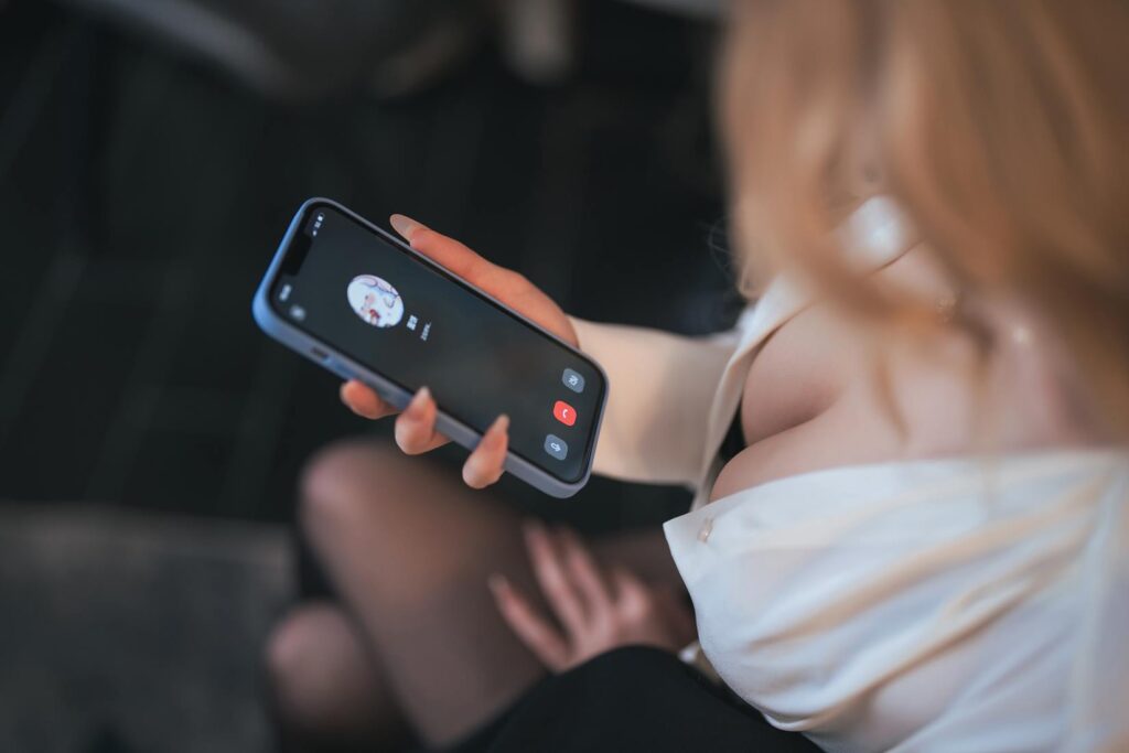 COS福利rioko凉凉子 081 女上司单人版 [55P/13V/1.02GB]插图3