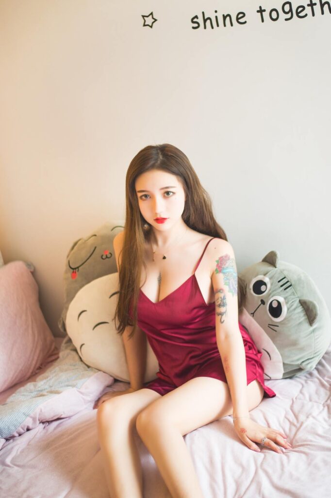 洛丽塔大哥 003 吊带睡衣插图1