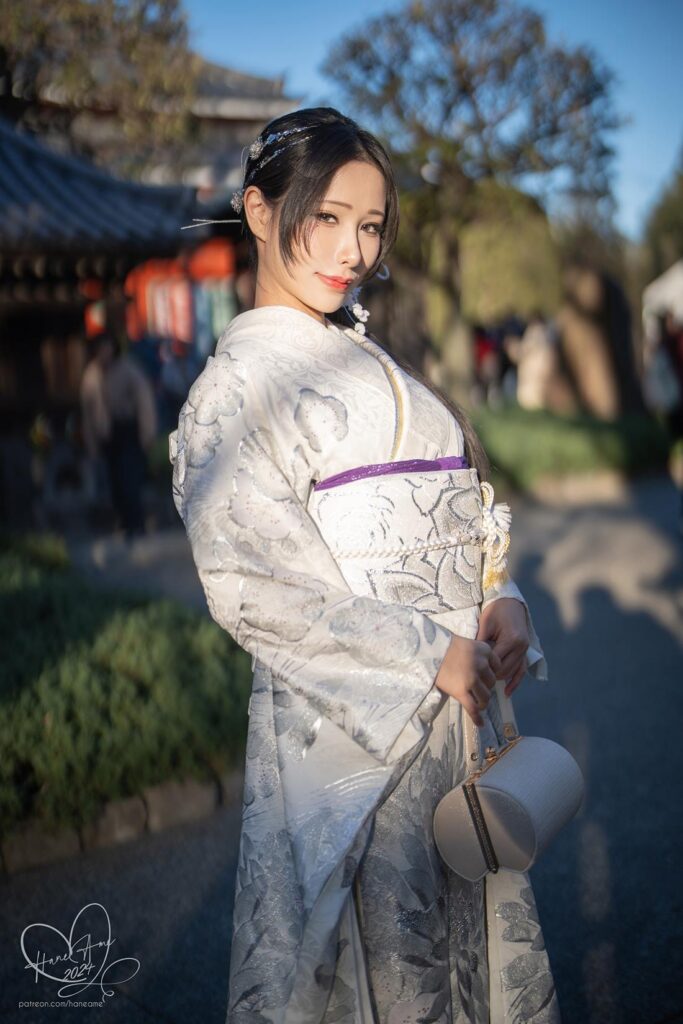 雨波_HaneAme NO.169 Original 2024 New year Silver Kimono[32P/5V/107M]-无料摄影圈
