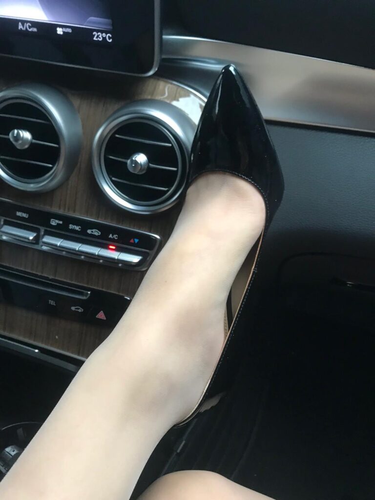 哈比美腿套图系列二 [180P]插图1