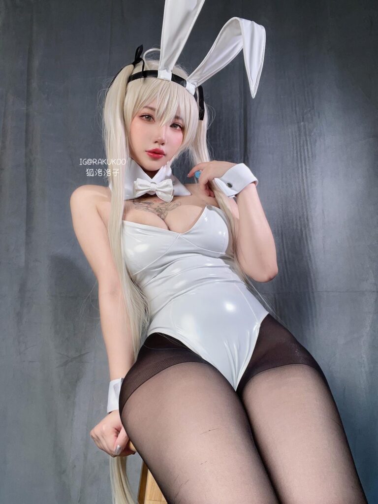 狐洛洛子 NO.003 – 兔女郎[17P/26MB]插图1