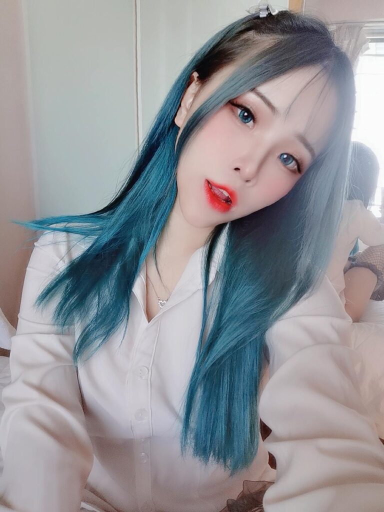 花リリ(Plant Lily) NO.001 – Selfie Set[29P/1V/25.3MB]插图1