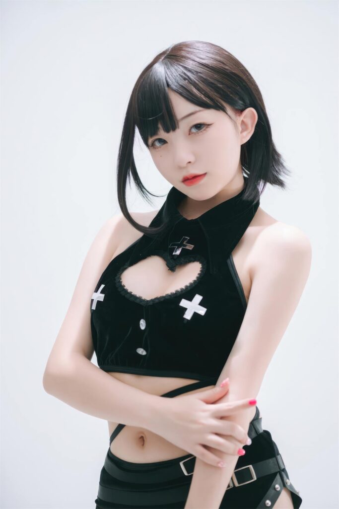 花铃 NO.037 – 吊带袜修女[71P/399MB]插图3