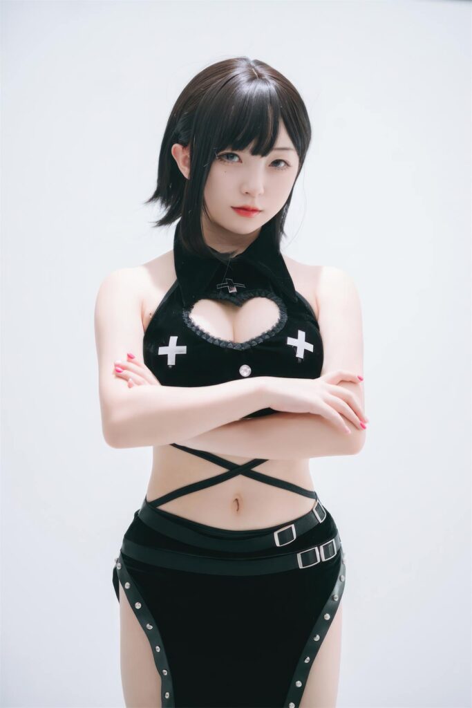 花铃 NO.037 – 吊带袜修女[71P/399MB]插图1