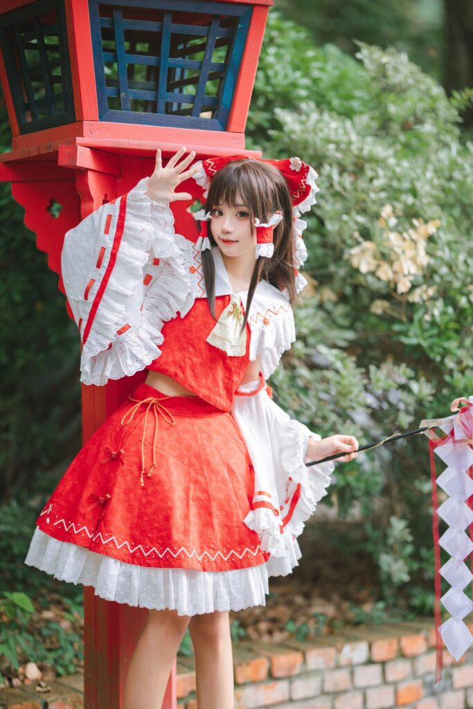 花柒Hana NO.031 – 森森仙短款灵梦[15P/280MB]插图2