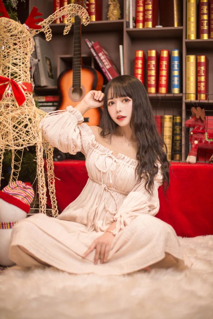 大眼萌妹黑猫猫OvO – 圣诞 [14P/119MB]插图3