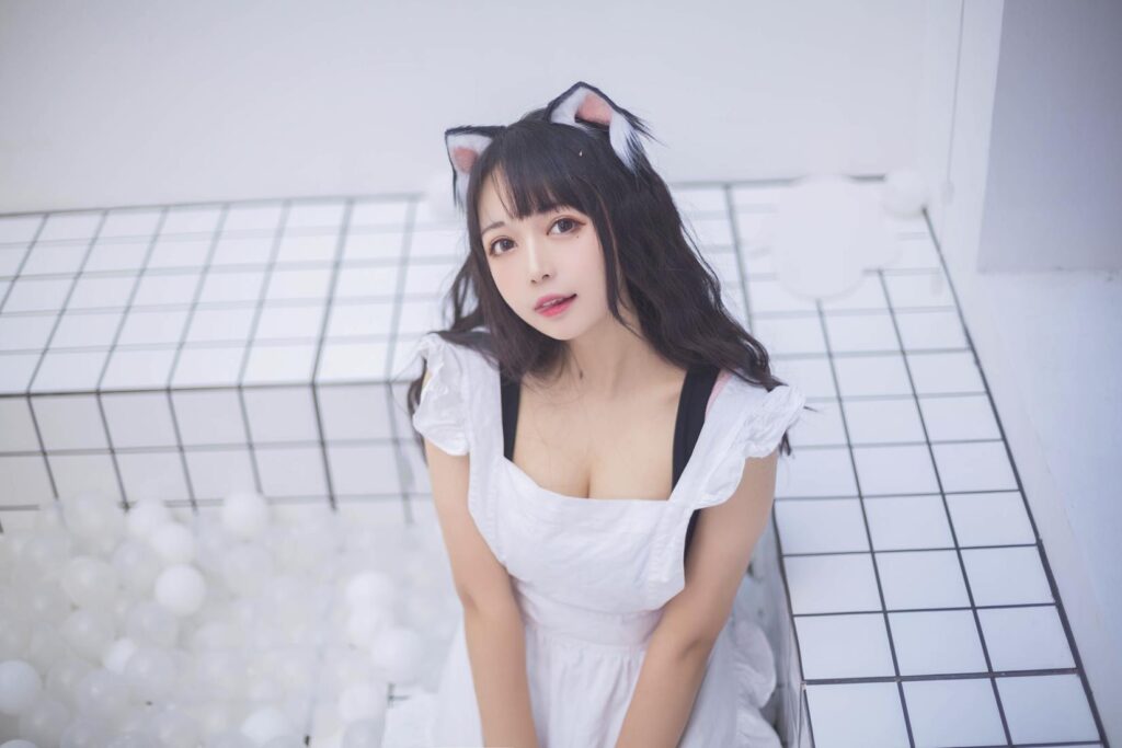 黑猫猫OvO – 海洋球喵[9P/9.5MB]-无料摄影圈
