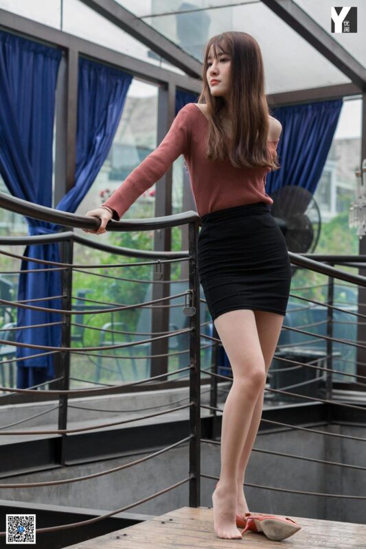 [IESS异思趣向] 2020.04.17 丝享家 722： 婉萍《探密旋转楼梯》[95P/32MB]-无料摄影圈