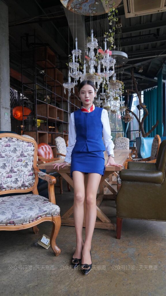 [IESS异思趣向] 2021.04.11 丝享家 766：小六《蓝色套装展示》[73P/83MB]插图1