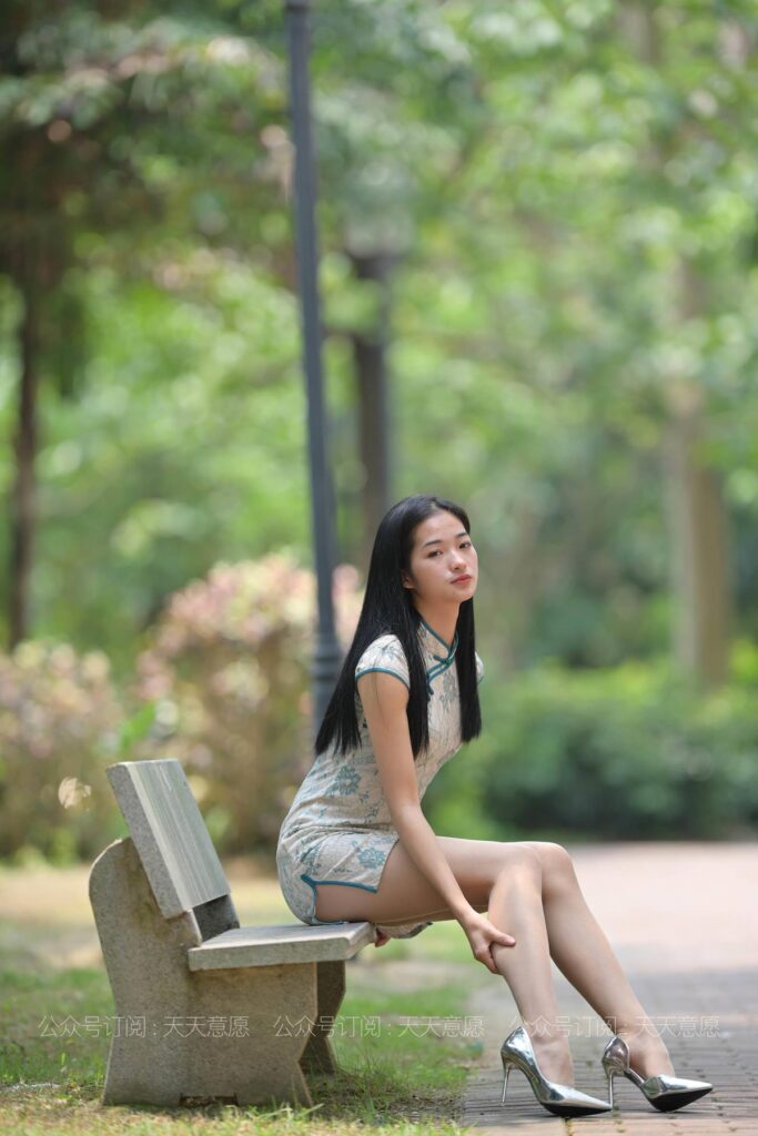 [IESS异思趣向] 2021.05.4 丝享家 796：宁宁《绿荫旗袍秀》[61P/64MB]插图2