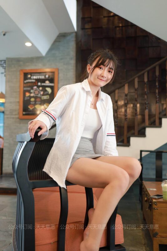 [IESS异思趣向] 2021.05.8 丝享家 798：秋秋《姓感包臀裙》[76P/71MB]-无料摄影圈