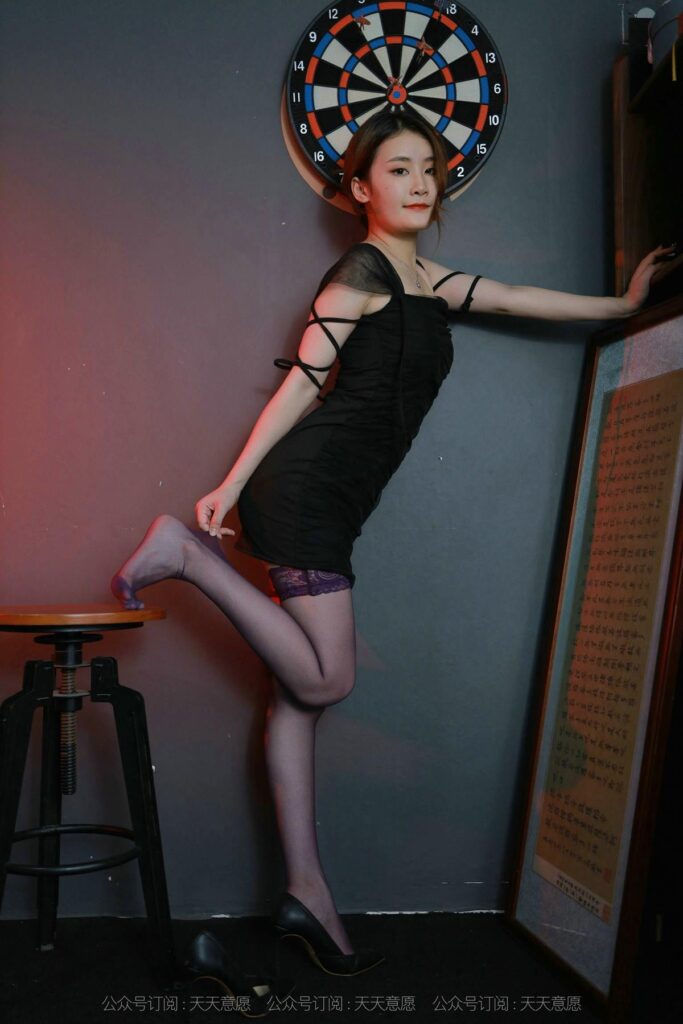 [IESS异思趣向] 2021.09.02 丝享家 907：紫薇《姹紫嫣红》[98P/127MB]插图3